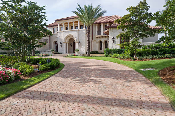 Reasons to Select Us for Your Driveway Paving Requirements in Warrington, FL